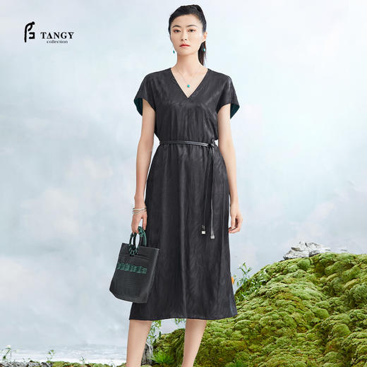 TANGY Collection/天意精品2022年春夏新品简约女士连衣裙 商品图0