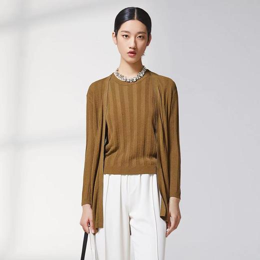 蓝地抽条圆领短袖针织衫BLWCZ086000 商品图0