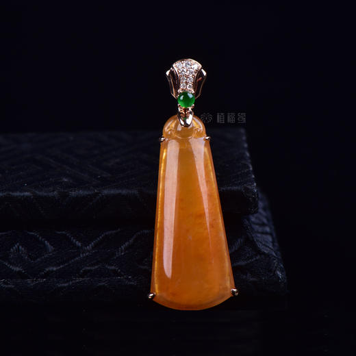 【鸿彩】黄翡无事牌-GZ12112077 商品图2