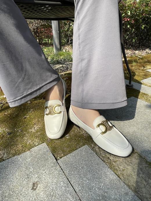 踏青郊游+通勤穿搭 两不误 2022年春夏超柔软脚感乐福鞋！思J图代工厂皮鞋类供应链制造 ，穿它压马路不会累！羊皮鞋面 +踩屎感绿海绵+猪皮垫脚 定制复古做旧金属装饰扣 一脚蹬 商品图13