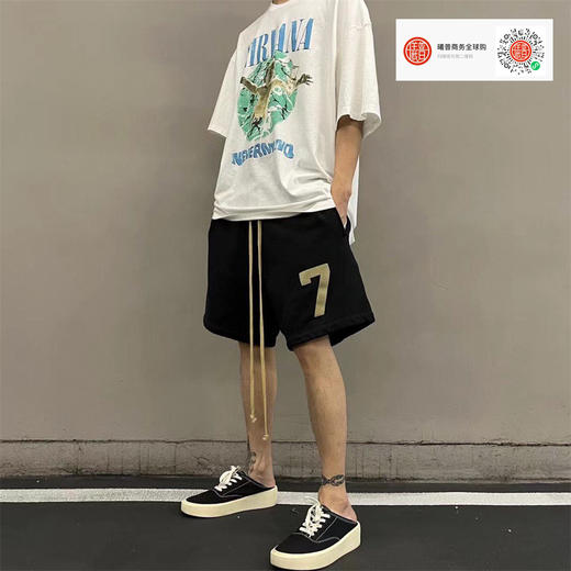 第七季男款植绒印花抽绳短裤 商品图5