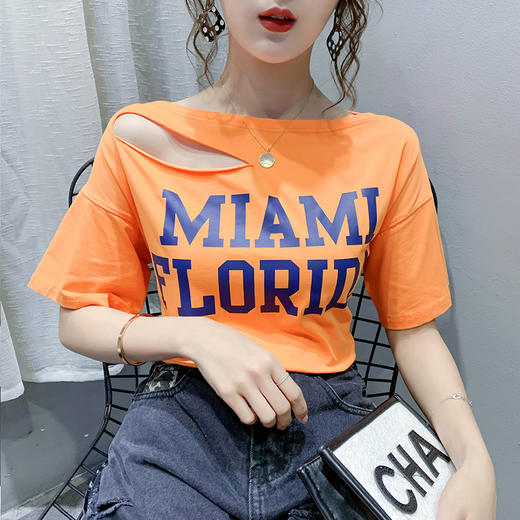 【女装】-露肩锁骨一字领宽松半袖上衣设计感小众短袖t恤女潮 商品图3