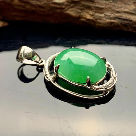 派瑞翡翠 18k金翡翠挂件 糯冰种 绿色 商品图3