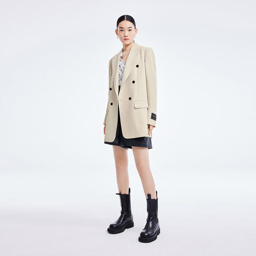 LILY2022夏新款女装气质通勤款撞色排扣宽松西装外套122200c2165 商品图2