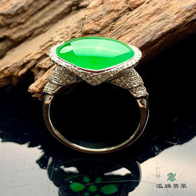 派瑞翡翠 18k金翡翠戒指 糯种 阳绿色