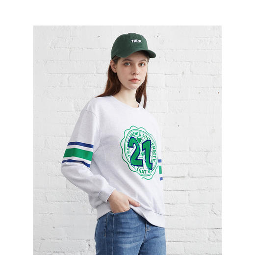 TeenieWeenie小熊2022春季新款圆领套头短款显瘦卫衣TTMA221206P 商品图1