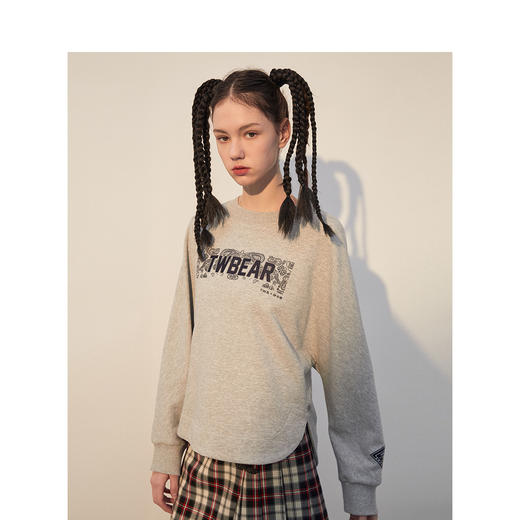 TeenieWeenie小熊2022年春季云锦刺绣圆领卫衣TTMA221104L 商品图1