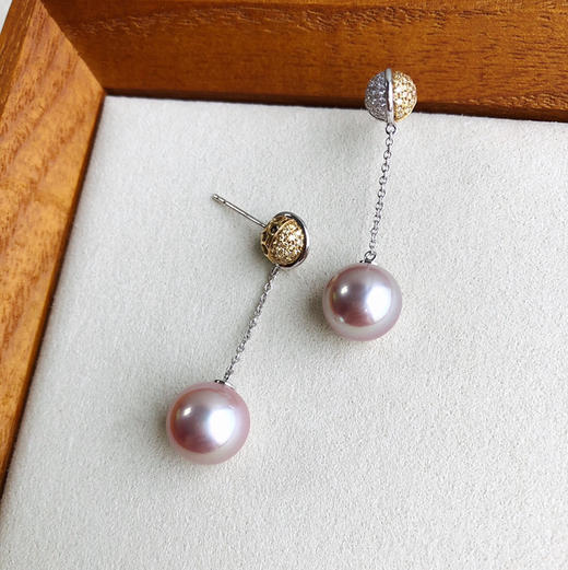 CHIC系列 18K镶钻石和淡水“爱迪生”珍珠 耳坠 商品图0