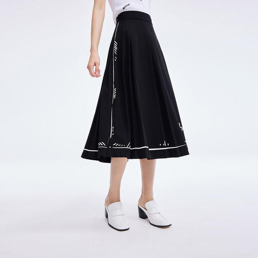 LILY2022夏新款女装复古优雅小众法式纯色伞裙半身裙122200C6123 商品图0