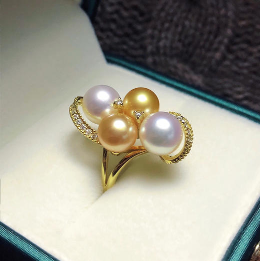 CHIC系列 18K镶钻石和南洋珍珠戒指 商品图3