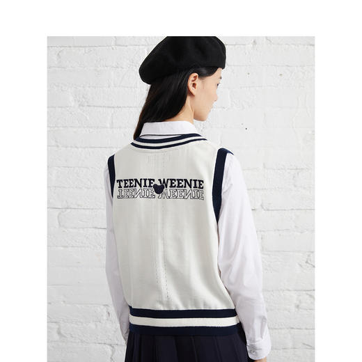 TeenieWeenie小熊2022春季新款V领针织衫背心马甲毛衣TTKN221201P 商品图2