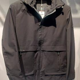 南4依立腾风衣  8721506