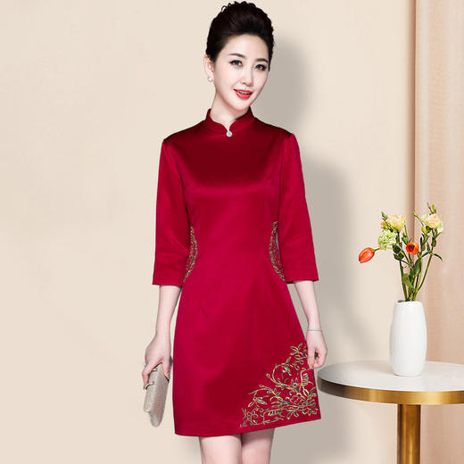 LC-2018春秋新款女装婚庆礼服遮肚显瘦A字连衣裙 商品图1