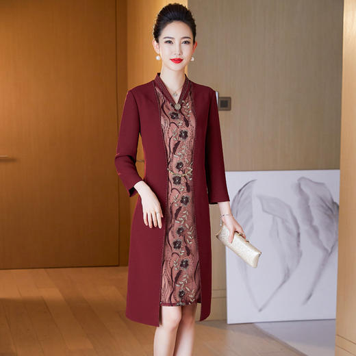 LC-2205新款婚礼礼服喜婆婆婚宴装假两件结婚嫁女礼服 商品图0