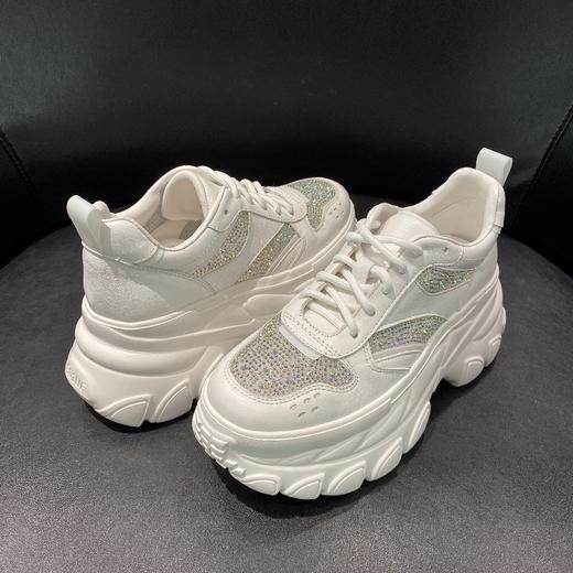 LFGJ 14614  春款潮牌真皮女鞋个性水钻金属链休闲老爹鞋 商品图2