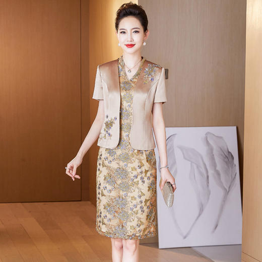 LC香槟色丈母娘刺绣礼服夏洋气年轻喜婆婆婚宴装春秋两件套 商品图1