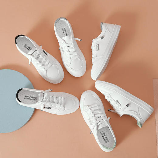 【万沃青春至上软底小白鞋】加宽鞋头舒适不挤脚亲肤柔软轻爽不易老化采用手感柔软的PU材质，为你解决磨脚烦恼属于你的青春活力 商品图2