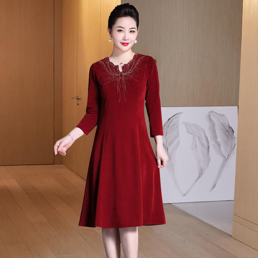 LC-2221春季新款婚礼结婚礼服喜婆婆婚宴装时尚高贵连衣裙 商品图0