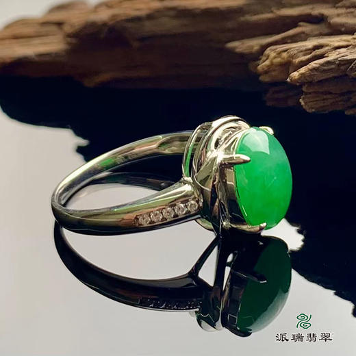 派瑞翡翠 18k金翡翠戒指 糯种 阳绿色 商品图3