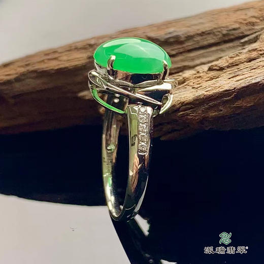 派瑞翡翠 18k金翡翠戒指 糯种 阳绿色 商品图1