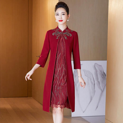 LC-2203春季新款婚礼礼服喜婆婆婚宴装高贵假两件结婚服 商品图2