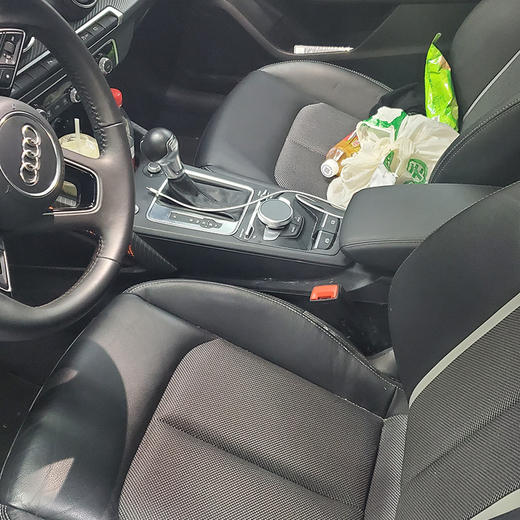 奥迪 Q2L e-tron 纯电智享型 【长租-深圳】 商品图4