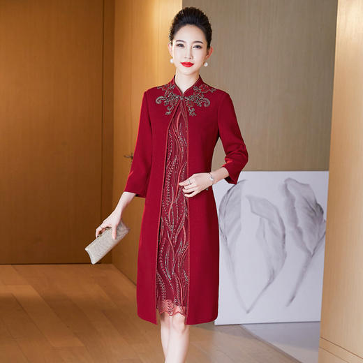 LC-2203春季新款婚礼礼服喜婆婆婚宴装高贵假两件结婚服 商品图0