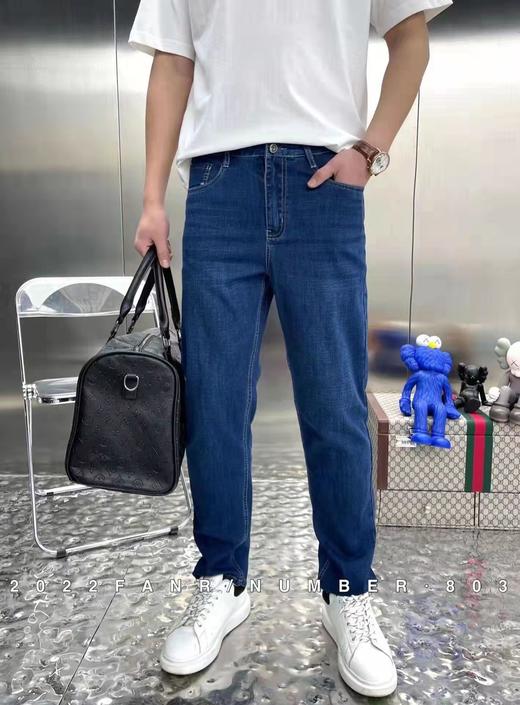 力都直筒牛仔裤 货号：803 商品图0
