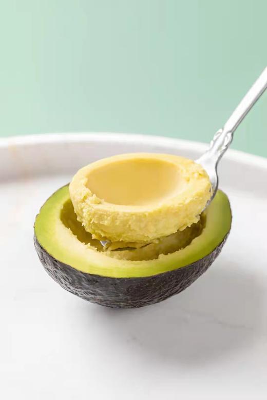 墨西哥进口牛油果单果约170克05被誉为森林黄油绿油油的一片真心