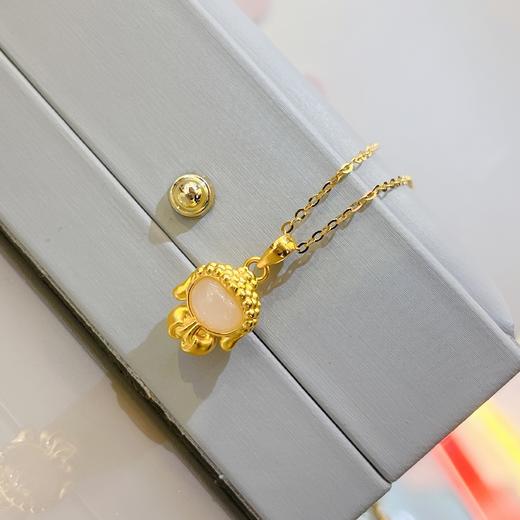 金麒麟 麒麟瑞祥 足金和田玉吊坠 商品图0