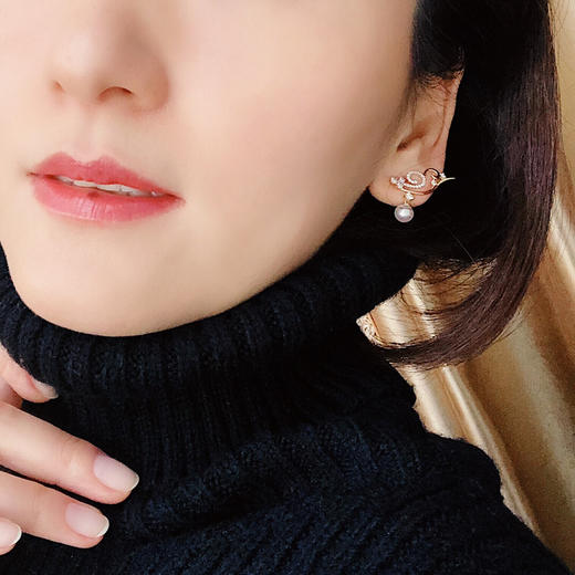 ONLY系列 飞云渡月 · 钻石和Akoya珍珠耳坠 商品图2