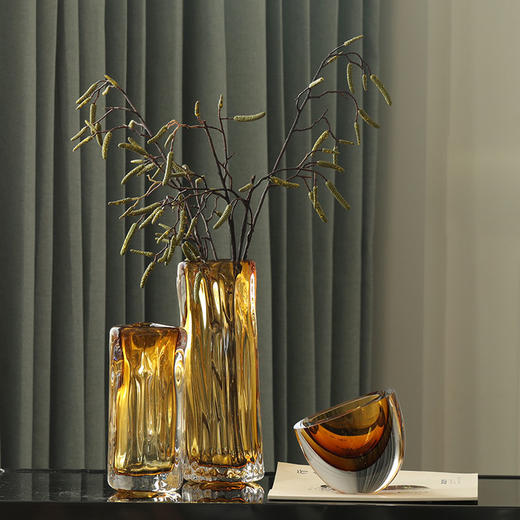 2022.3月新款加厚三角玻璃花瓶 商品图1