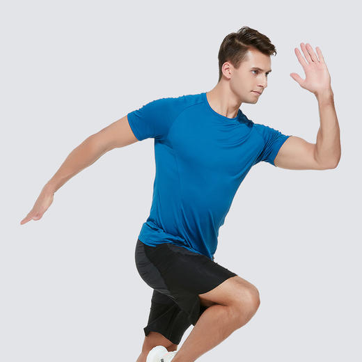 石墨烯户外防紫外线冰感抑菌T恤 商品图1