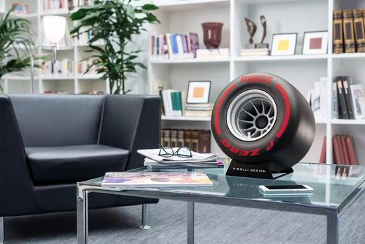 iXOOST Pirelli P ZERO 无线蓝牙音响 商品图5