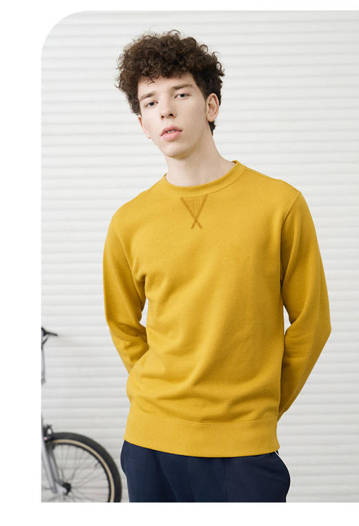 多彩圆领卫衣 商品图1