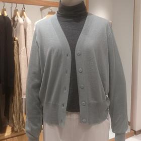 3楼珍贝丝绒V领女开衫上衣