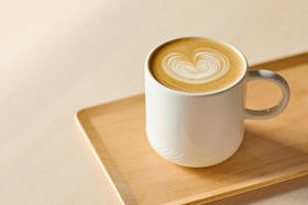 日签|咖啡的“良人”——陶瓷杯
