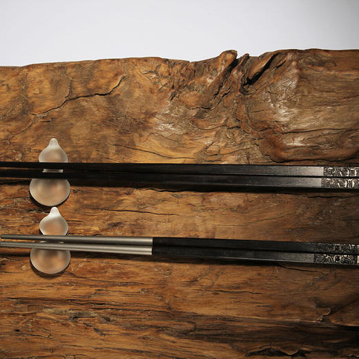 清朴堂-府宴 黑酸枝纯钛圆筷子 尊贵奢侈收藏礼品盒套装合金筷子 礼品定制寿宴婚宴礼物纪念品 2.0黑乌木+筷架 商品图1