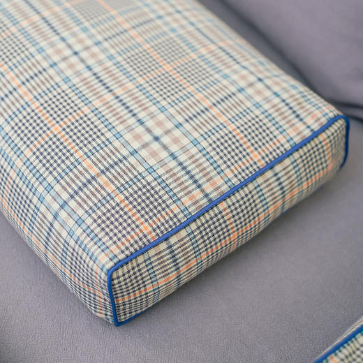 英伦方格格纹荞麦枕头护颈枕 商品图3