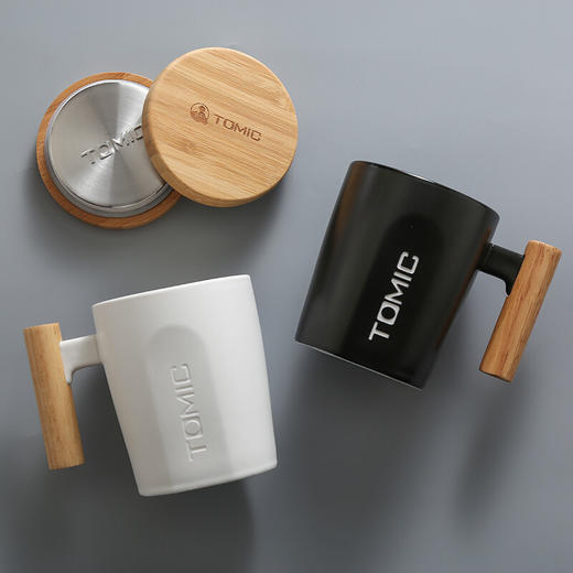 特美刻（TOMIC）马克杯 带盖咖啡杯子情侣陶瓷杯创意木柄牛奶杯水杯随手茶杯 TCL1329 白色400ML 商品图1