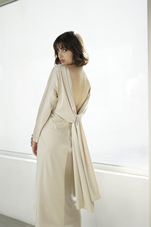 Viktoria Chan | SS2055 Katlin Knot Silk Dress [露背连衣裙 前后两面穿] 商品图2