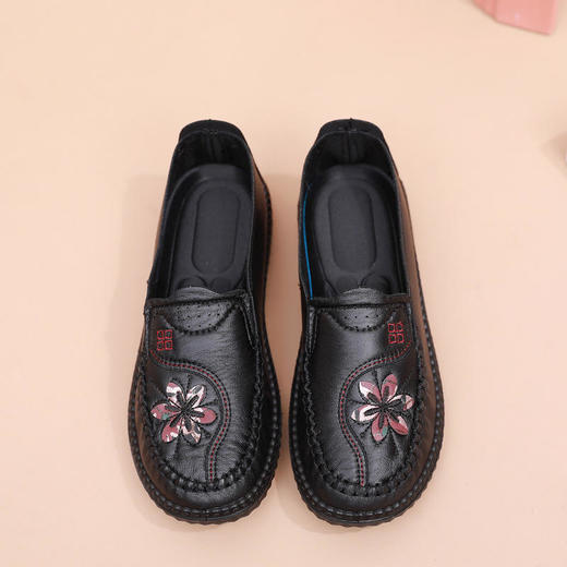 JXXY25-5新款时尚舒适透气仿皮面聚氨酯软底单鞋 商品图3