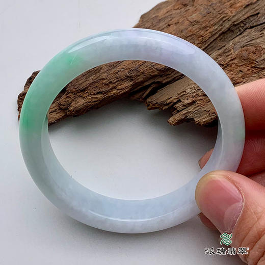 派瑞翡翠 翡翠手镯 糯种 绿色 商品图2