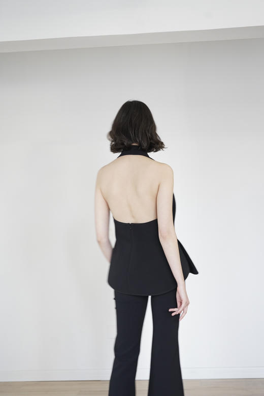Viktoria Chan | SS22067 Chase halterneck stiff top [挂脖无袖上衣 黑 ] 商品图6