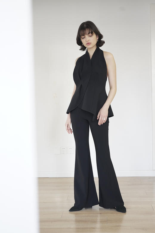 Viktoria Chan | SS22011 Morgan flared trousers [长裤 黑] 商品图1