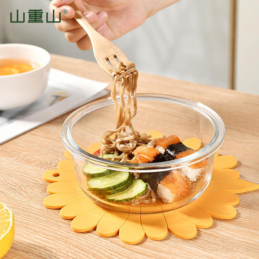 山重山饭盒微波炉专用保鲜碗盒套装上班族学生带饭高硼硅玻璃便当盒餐盒带保温袋如意方圆2212 【天蓝】长640+圆640ml+饭盒包 商品图2