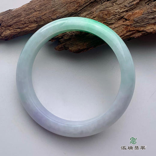 派瑞翡翠 翡翠手镯 糯种 绿色 商品图3
