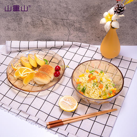山重山（MOM）玻璃碗套装水果沙拉碗大容量玻璃餐具微波炉耐热泡面碗加厚汤碗透明碗 【顺丰】琥珀色小碗6件套【5英寸】 商品图2