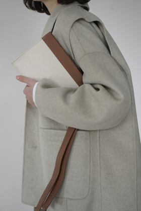 Umber Shade | Tape clutch [帆布拼牛皮手包]