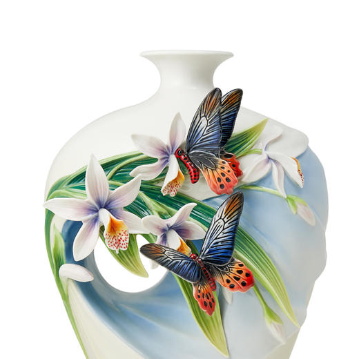 【彼达思】法蓝瓷 FZ03726花现幸福 曙凤蝶与一叶兰瓷瓶 商品图1